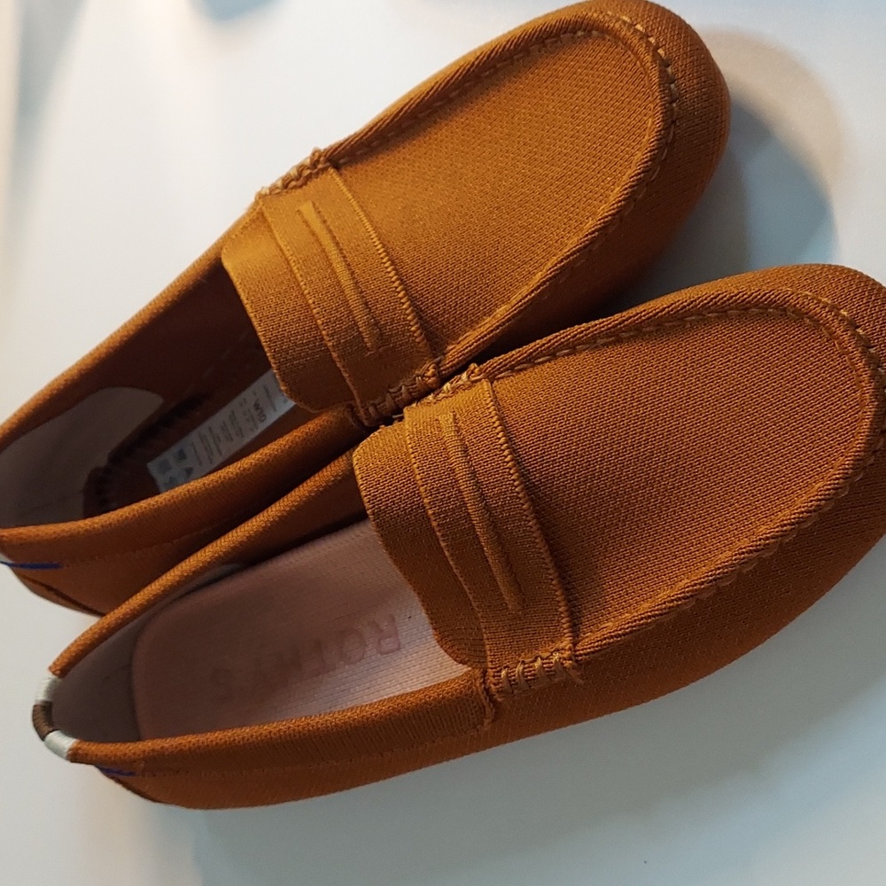 Amber Driving Loafer - size 10 - Discontinued Color